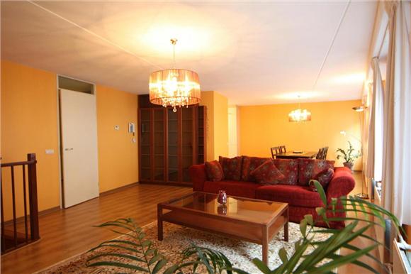 estate.php?cmt_estatesPage=4&locale=nl&id=13